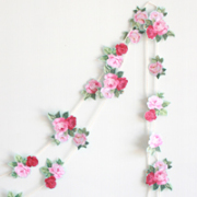 DIY | Flowers & Bees – Paper Garlands for Spring