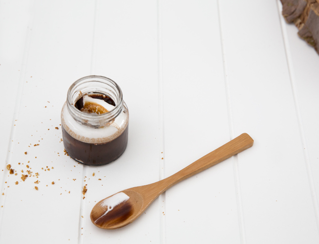 Recipe | Campfire Chocolate Pot by Erika Rax for www.fishfishme.eu.com