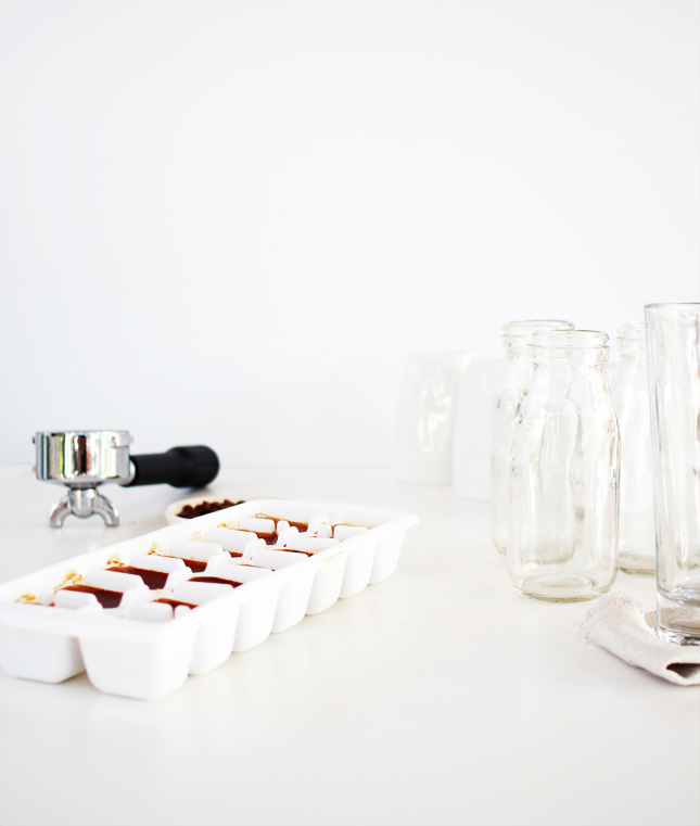 Wake up with this easy Iced Coffee Recipe | www.fishfishme.eu.com
