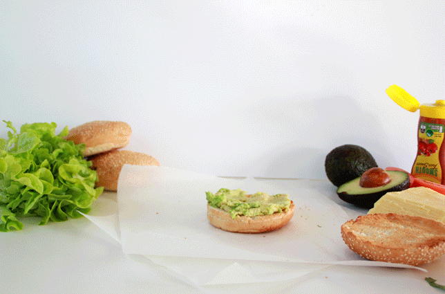 Mid-week meals: easy Taco Burgers (Click for the full recipe) | www.fishfishme.eu.com