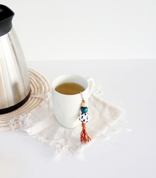 Make your own pretty tea strainer with this easy DIY | www.fishfishme.eu.com