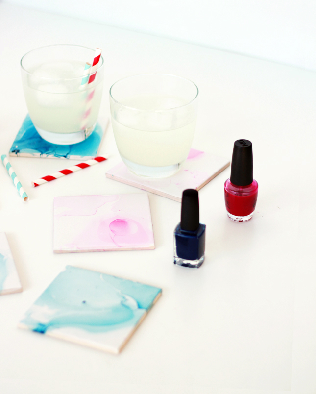 Make your own marbled watercolor coasters | fishfishme.eu.com