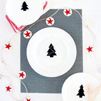 thumb-diy-xmas-plate-decals